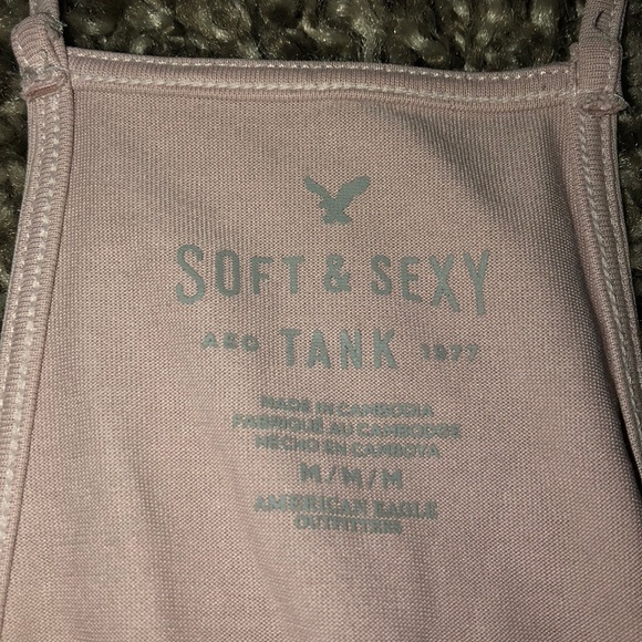 American Eagle tank top - Picture 2 of 3